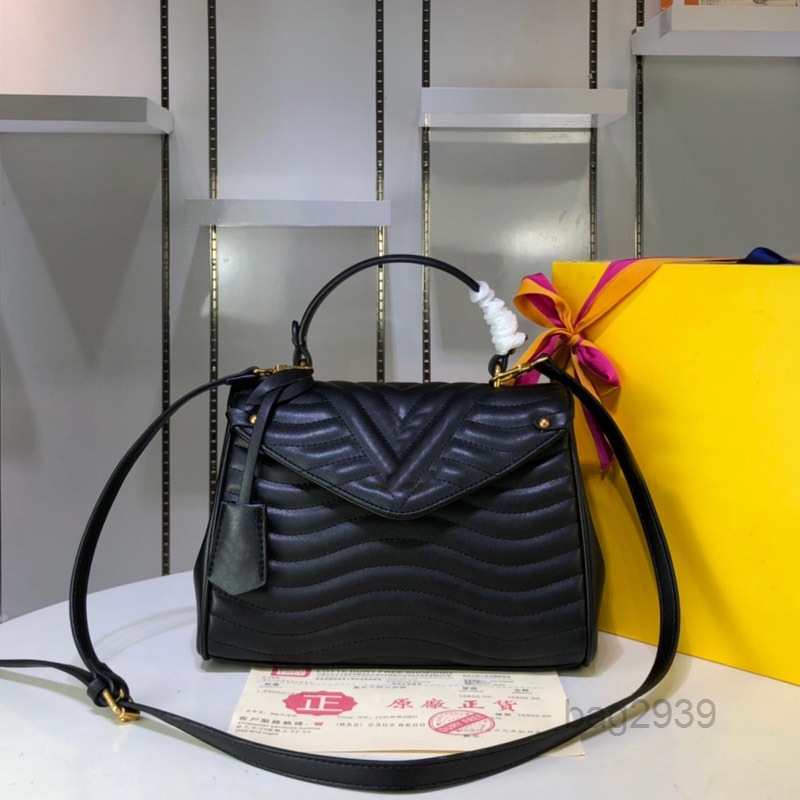 

Evening Bags Quilting Shoulder Wavy Bag Women Handbag Purse Crossbody Bags Cowhide Handle Detachable Belt Gold Internal PartitionMulti Poch