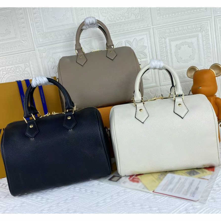 

TOP SSS 2021 Pillow totes handbags cross body Wallets shoulder Standard luxurys Designers round Casual fashion Stars Fresh Letter Tote coin purses Long popular bags