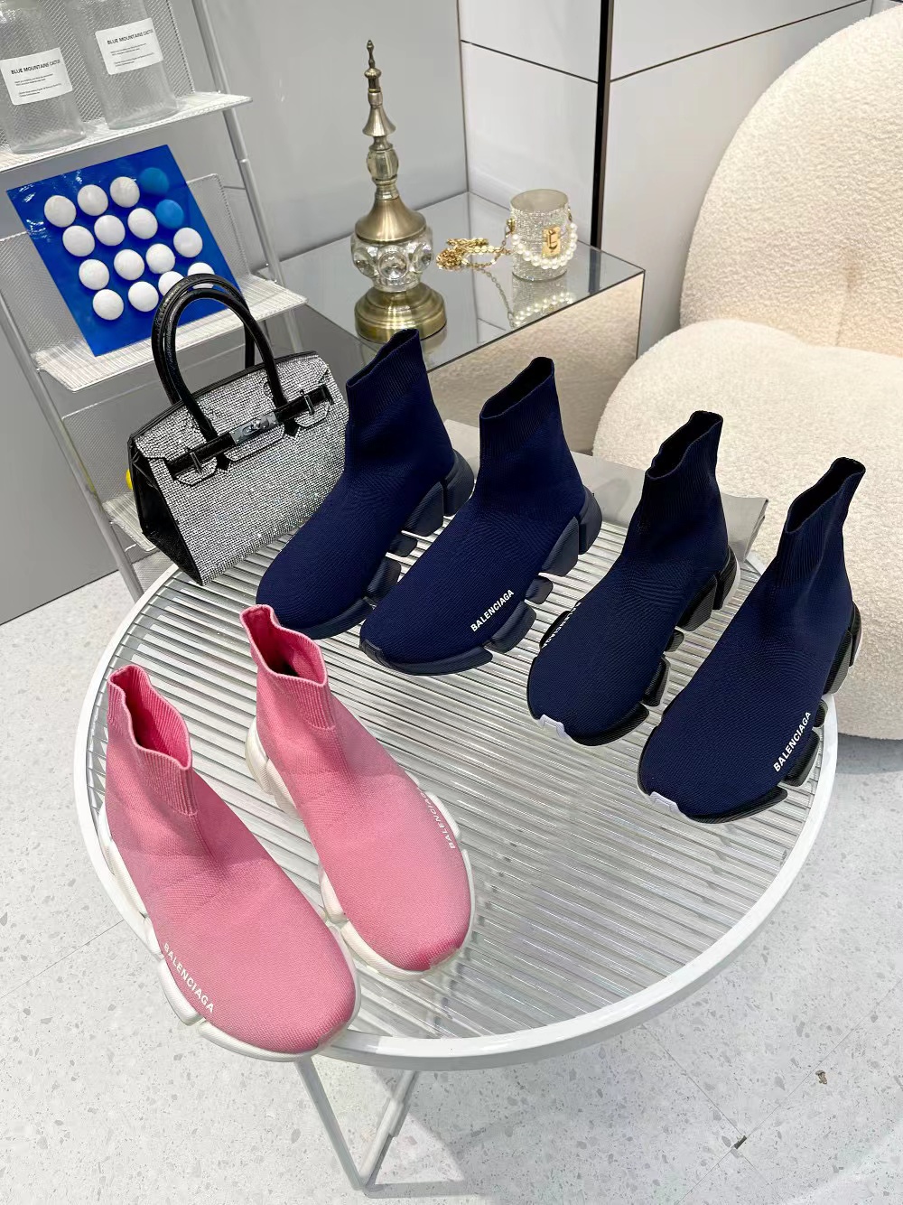 

Socks Boots Women Raris Fashion Sneakers Short Tube Flat-bottom Lazy Shoes 2022 Autumn Black Shoe, As pic