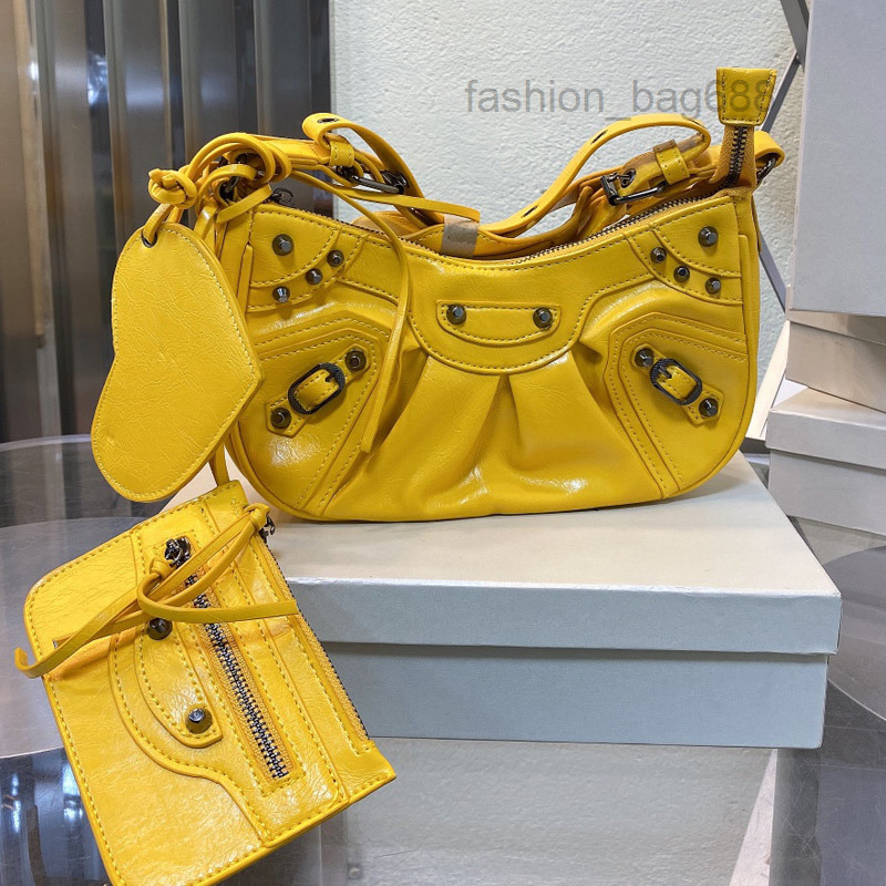 

Evening Bags Motorcycle Bag Shoulder Bags Women Cross Body Handbag Wallet Piece Set Rivet Pleated Decoration Back Zip Pocket Hardware Buckle, Pink