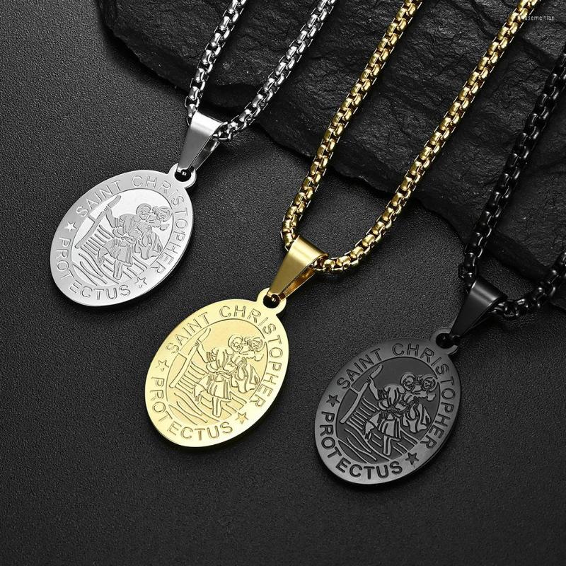 

Pendant Necklaces St Christopher Necklace Titanium Steel Oval For Men Women Religious Protector Talisman