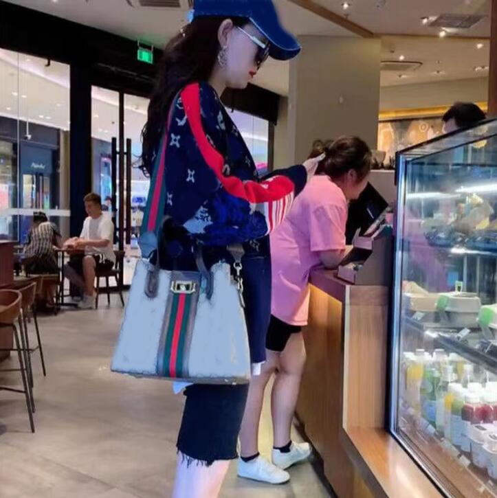 

Fall 2022 fashion new women's sweater womens sweaters designer high-end  letter print pullover long sleeve casual knitwear, Black