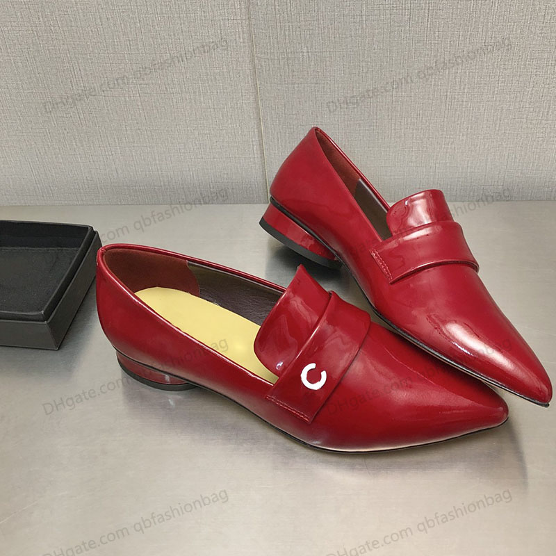

Famous Designer Womens Dress Shoes With Low Chunky Heels Pointed Toes Sandals Luxury Real Leather Flat Shoes Comfortable Slip-on Red Black With Letters Dress Shoe, Shoes box