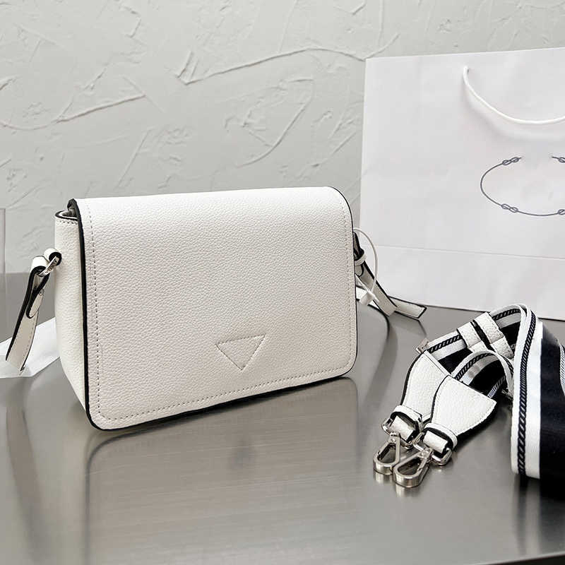 

22s Designer Bag Bag Crossbody Women Shoulder Bags Flap Messenger Bags Handbags Leather Pochette Detachable Nylon StrapTriangle Sign Thread, #4