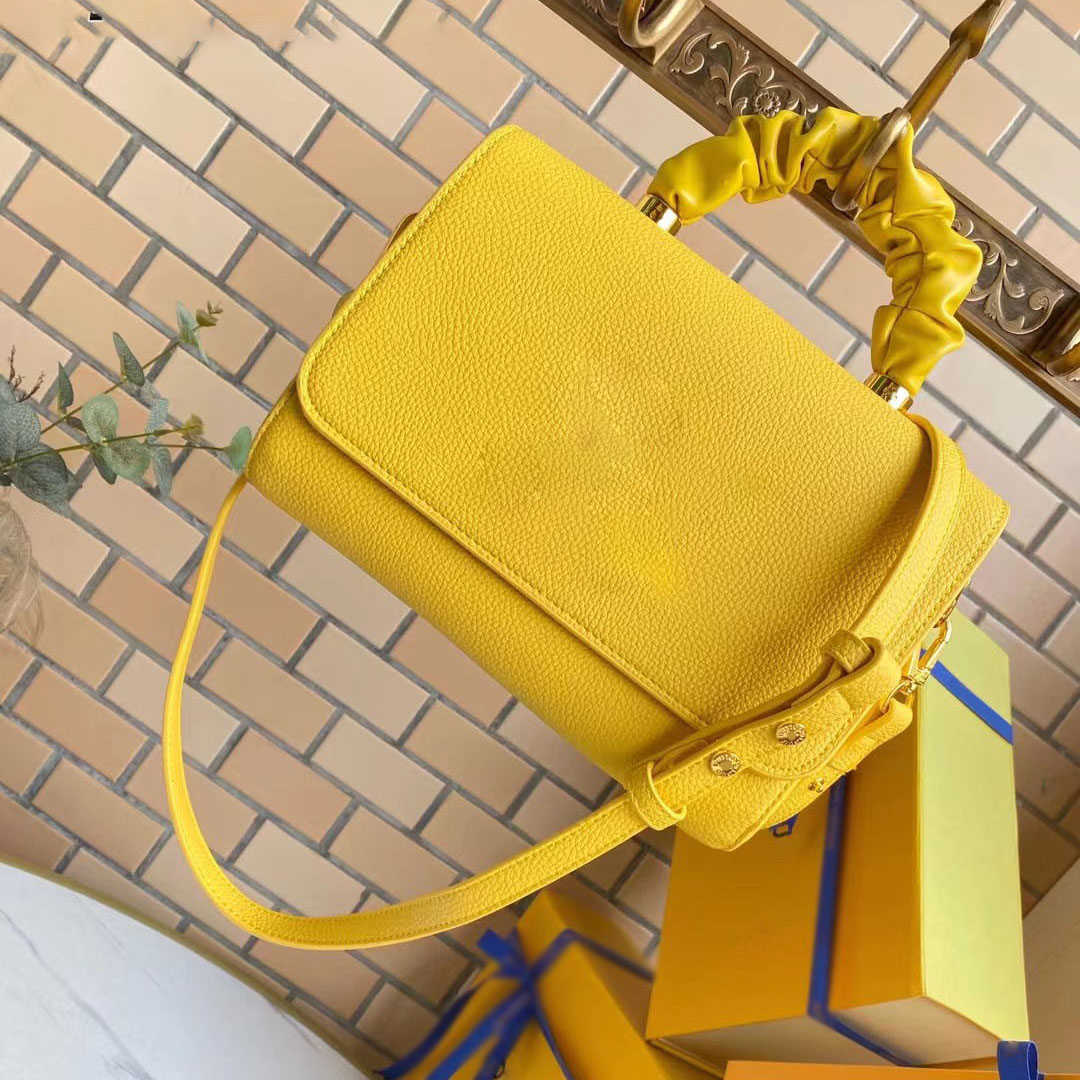 

Women Luxury Designer Bags Shoulder Bag Mini Handbags Accessories Crossbody Wallet Womens Purses Card Holder Messenger Purse Handbag Lady Backpack