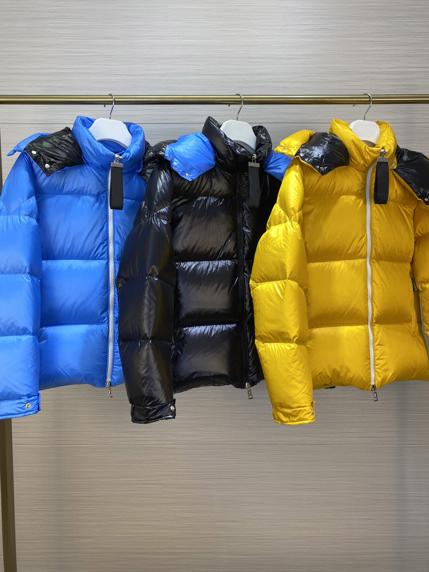 

Monclair france Luxury Brand Lightweight mens down jacket coat Designers MenS downjacket Clothing Size -5, Sold out