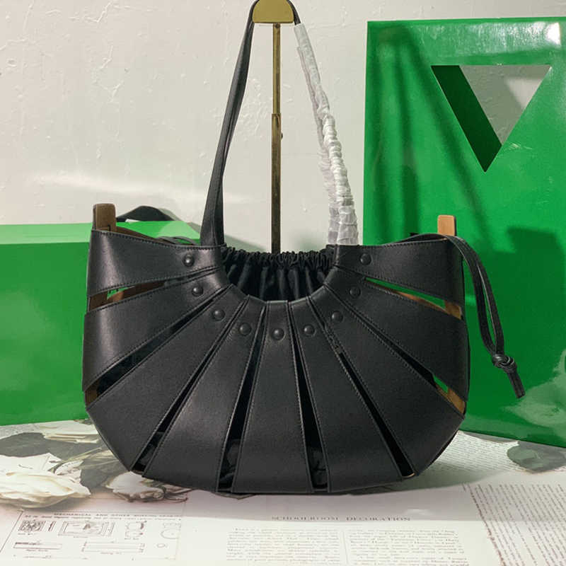 

luxury bag Top Designer Bags Stylish Shell Bags Handbags Shoulder totes Women's Crossbody Bags Cropped Calfskin Nylon Drawstring Rivet Decoration New, #3 size:40x25x12cm