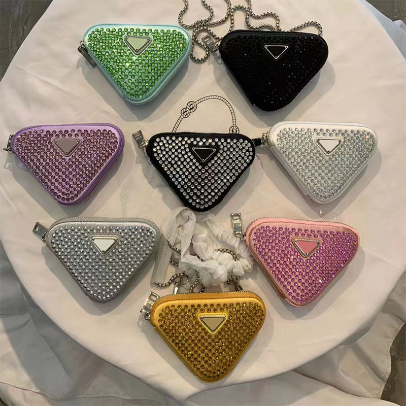 

2022 Spring and Summer New Crystal Mini Diamond Triangle Diamond Bag Clutch Crossbody Chain Pouch, Black