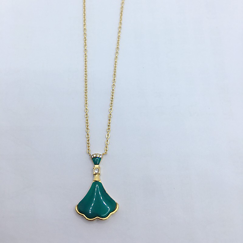 

Designer Ladies Necklace Fashion Charm Pendant Girl Valentine's Day Love Gift 316L Stainless Steel Jewelry