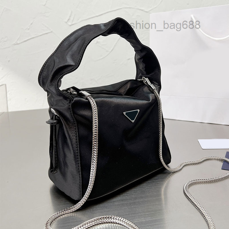 

Evening Bags Hobos Tote Bag Shoulder Cross Body Bags Women Nylon Handbag Hardware Triangle Letter Purse