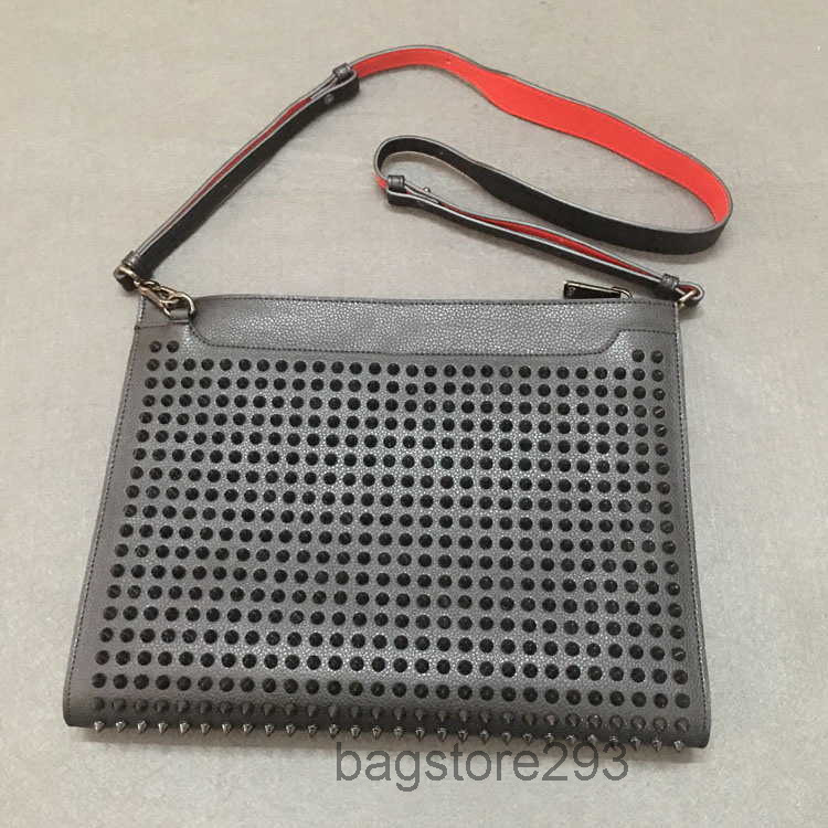 

Fashion Luxurys Women Men Shoulder Bag Genuine Leather Rivets Wallets Spikes Bow Crossbody Bags Tote Designer Handbags Redsbottom Designers 2022, Black