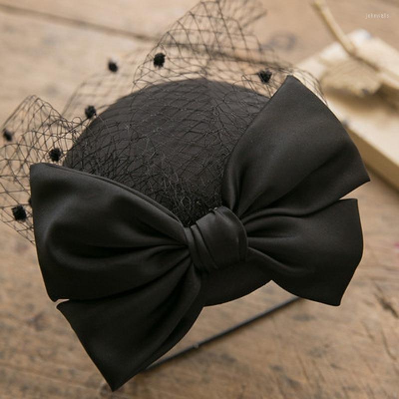 

Berets French Style Women Mini Fascinator Hat Hairpins Vintage Bowknot Veil Headdress Wedding Cocktail Party HeadwearBerets, White