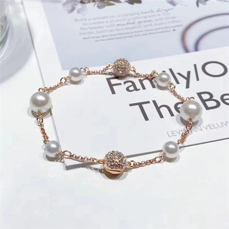 

Luxury Sweet Pink Crystal Diamond Swan Charm Bracelet for Women Swa Brand Designer Shining CZ Stone Love Bracelets Wedding Party Jewelry Gift