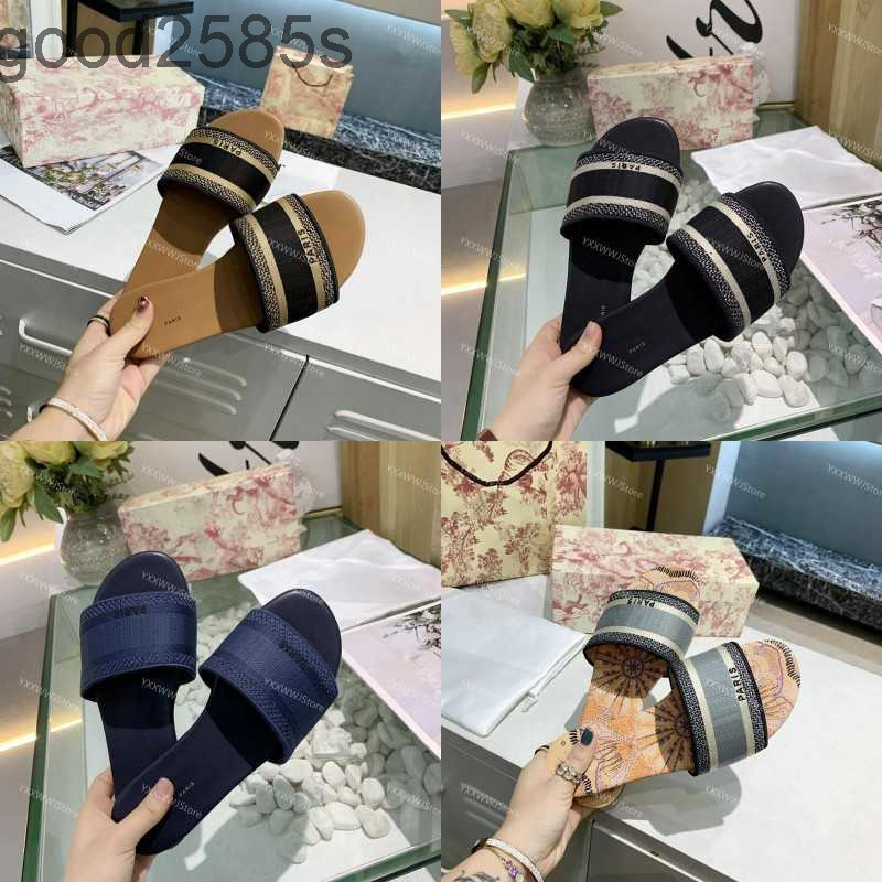 

Beach Slide Girls smooth sandals Scuffs morepopular Slipper Shoes Paris sigle styles Women Summer Ladies Flip Flops Knitted diors Embroidery slide, 25