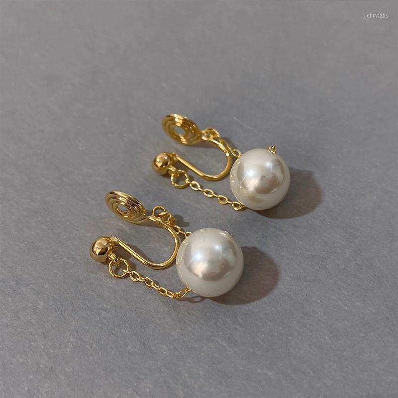 

Backs Earrings Clip-on & Screw Back Vintage Baroque Pearl Clip For Woman Painless No Ear Hole Hanging Chain Drop Luxury Party Wed Unusual