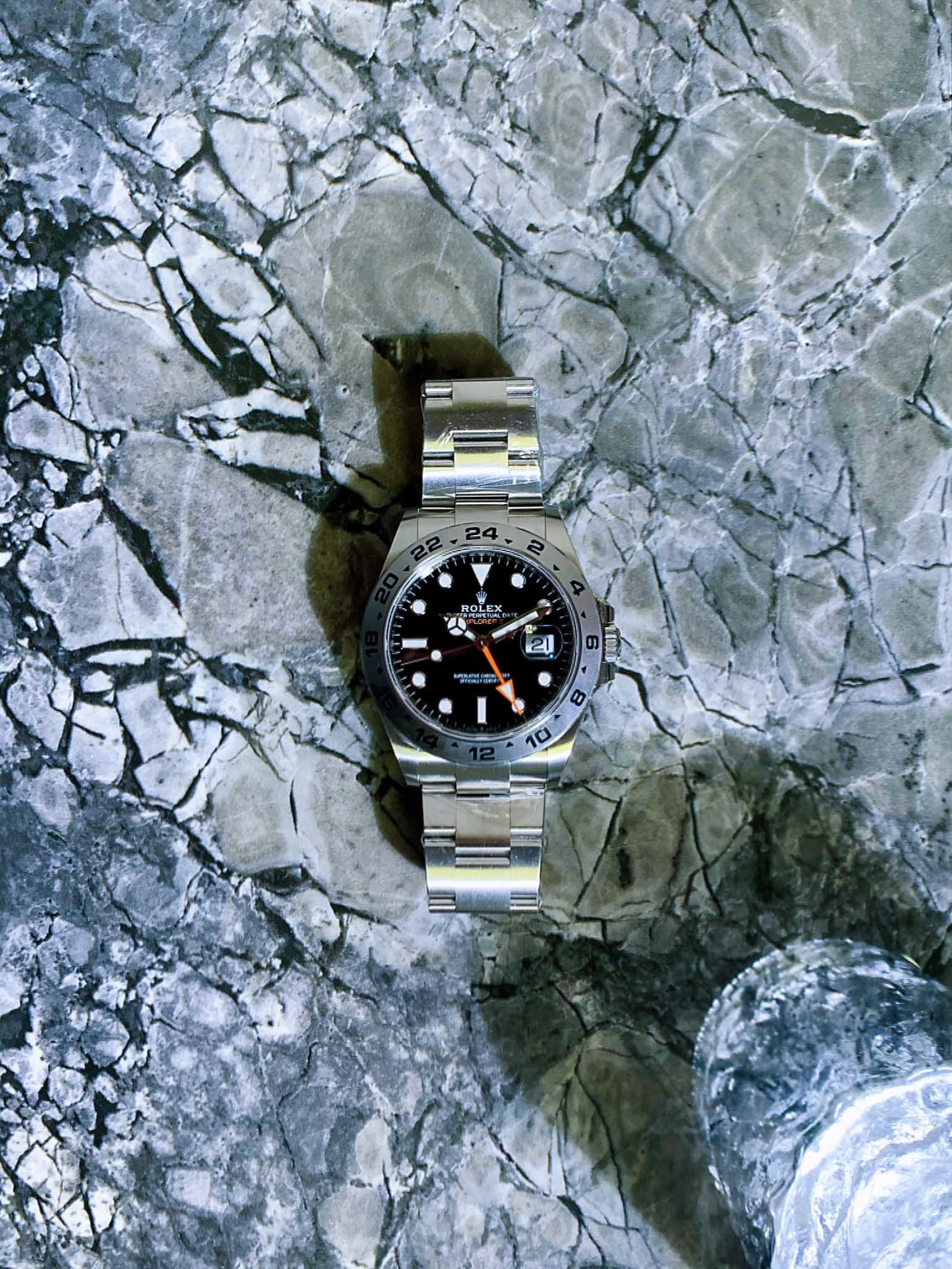 

Watches Wristwatches the Explorer 2nd Generation 226570-00012 White Plate Black Labor Uniforms Accompany Inspection