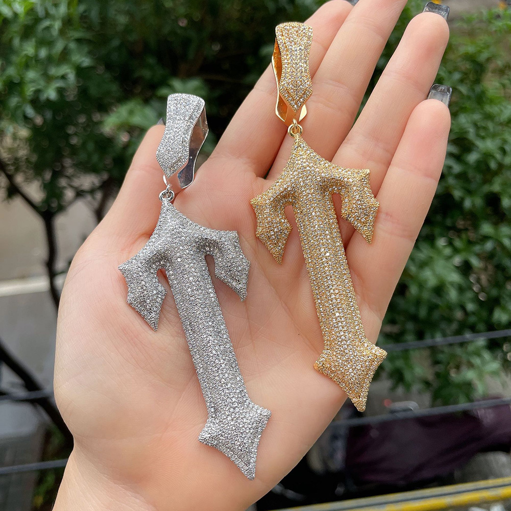 

Real Gold Plated Cross Sword Necklace - Bold Religious Bling for Men