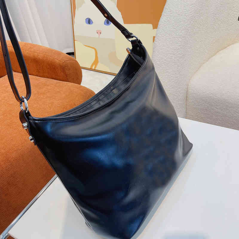 

Designer Luxury YYSL Bags For Womens Handbags Crossbody Purses YSLitys large Capacity Versatile The Tote Bag Loulou Multicolour Fashion Leather Wallet AWOQ, Black