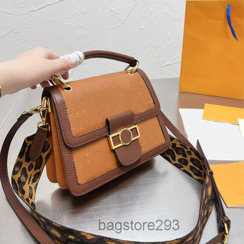 

Women Messenger Postman Squire Bag Embossed L Letter Crossbody Bags Cowhide Leather Two Shoulder Strap Fashion Handbags Purse 2022