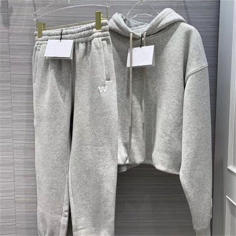 

Women's Two Piece Pants New Fall/Winter With Velvet Belt And Bonnet Sweatpants And Hoodie Suit, The extra freight