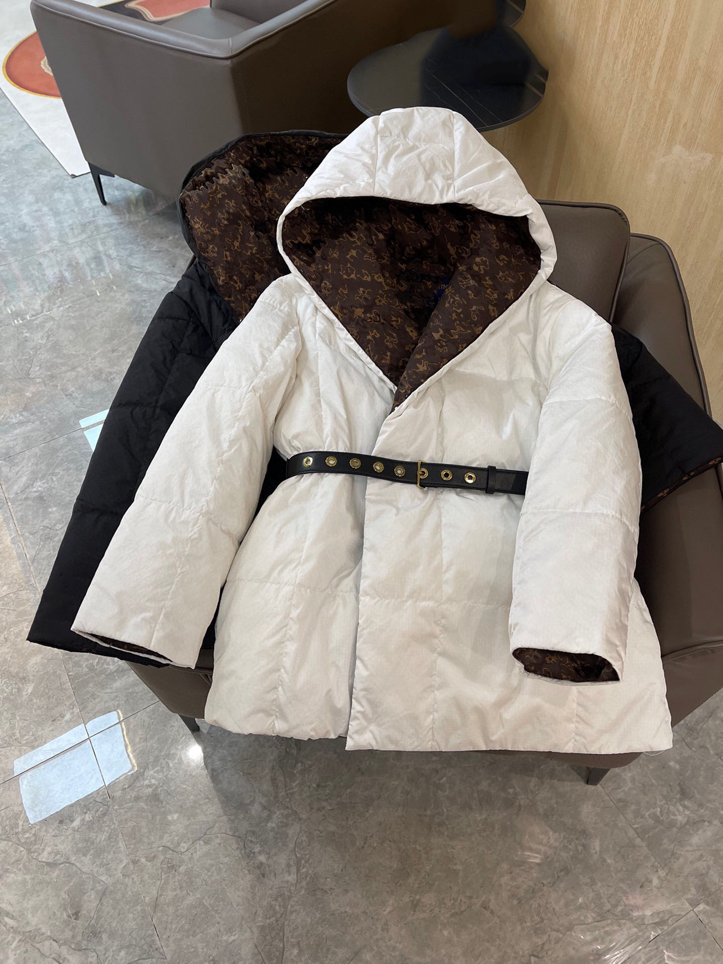 

2022 Winter New Fashion Women Casual Down Jacket With Belt Thick Warm Loose Hooded Puffer Coat Outwear, Black