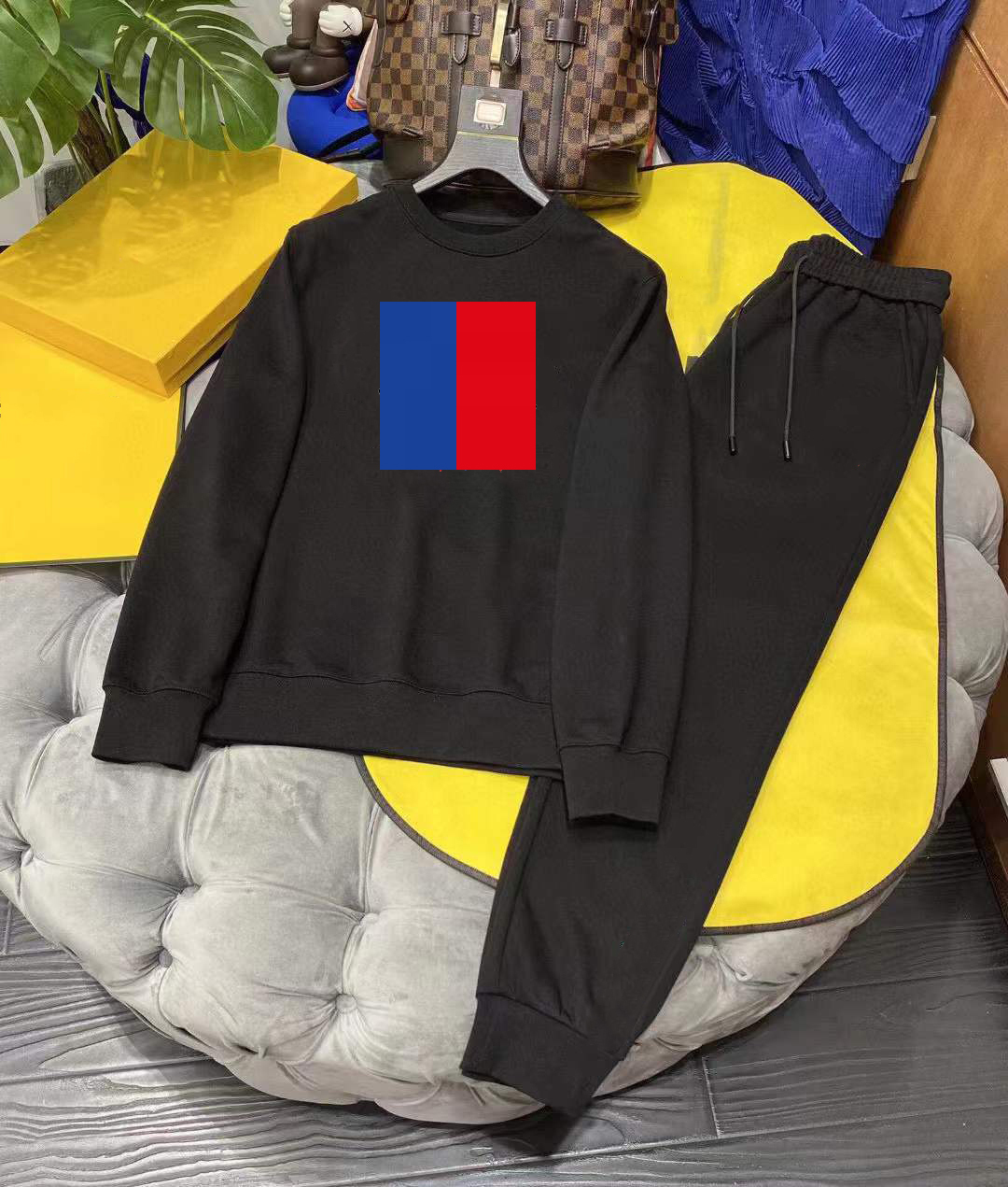 

6 Design Hoodies Printed Men's Hoodie Highs Quality Designer Clothing European and American Style Sweatshirt Designer Hoodiess Sportswear, Sold out