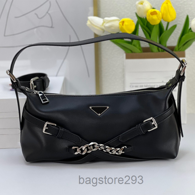 

A Top Brands Luxury Designer Women Bags Baguette Underarm Bag Shoulder Bag Classic Triangle Fashion Versatile High Quality Zipper Opening ladies purses 2022, Black