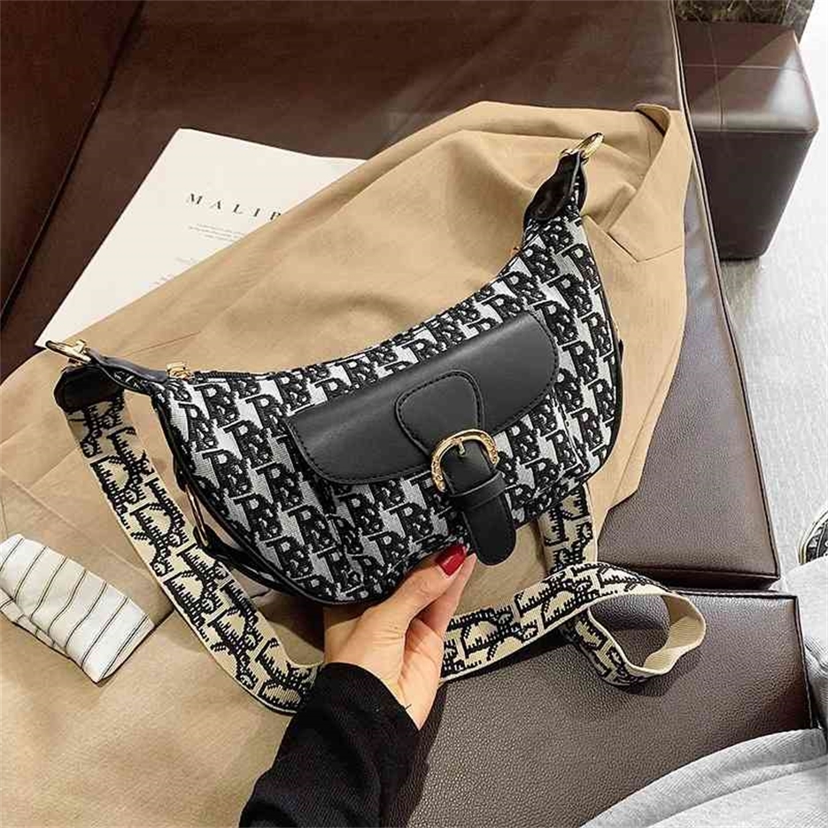 50% de sacs offerts Store en gros de luxe de luxe pour femmes hivernales coréennes à l'étranger de style étranger oblique single toile single Dum