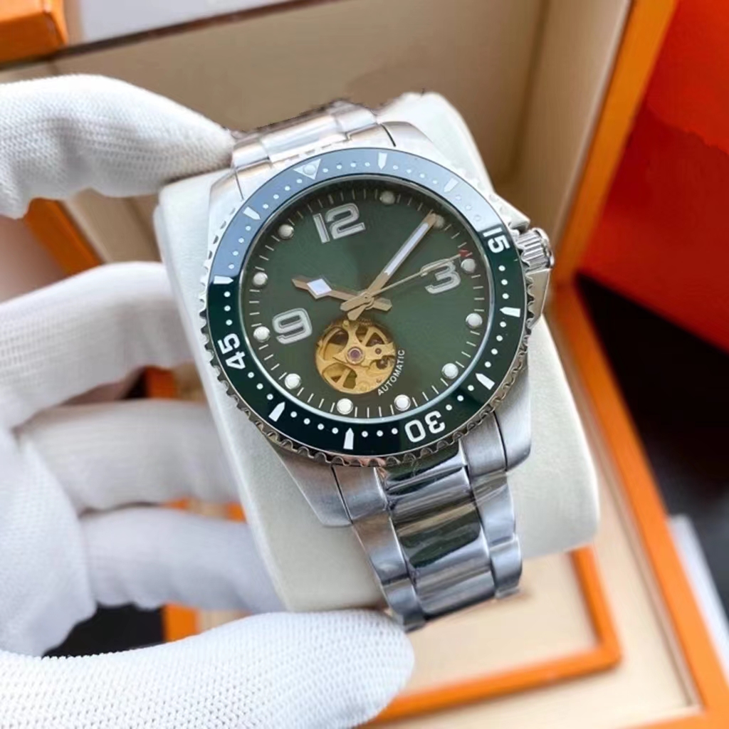 

Mechanical watch Japanese prototype 82s5 new movement automatic winding 41mm semi-hollow surface with super luminous sapphire mirror Concas men's diving watch, Silver