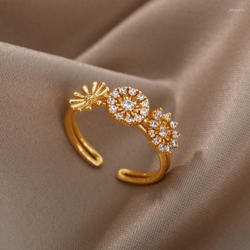 

Cluster Rings Zircon Daisy Sun Flowers Open For Women Stainless Steel Vintage Adjustable Flower 2022 Bohemian Cute Jewelry GiftCluster