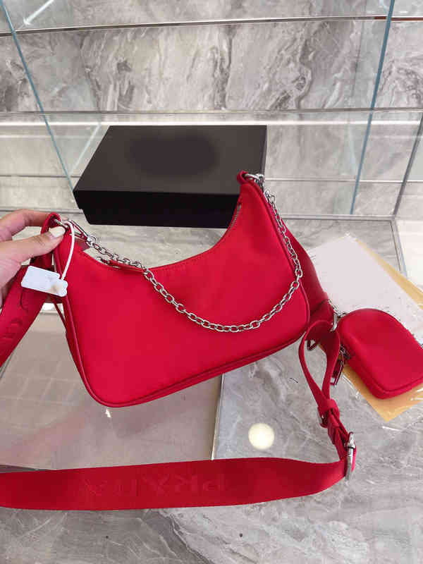 

Cross Body 2 pieces Shoulder Bag High Quality Nylon Handbags selling Women luxurys Fashion Designers Bags Classic Ladies Diagonal
