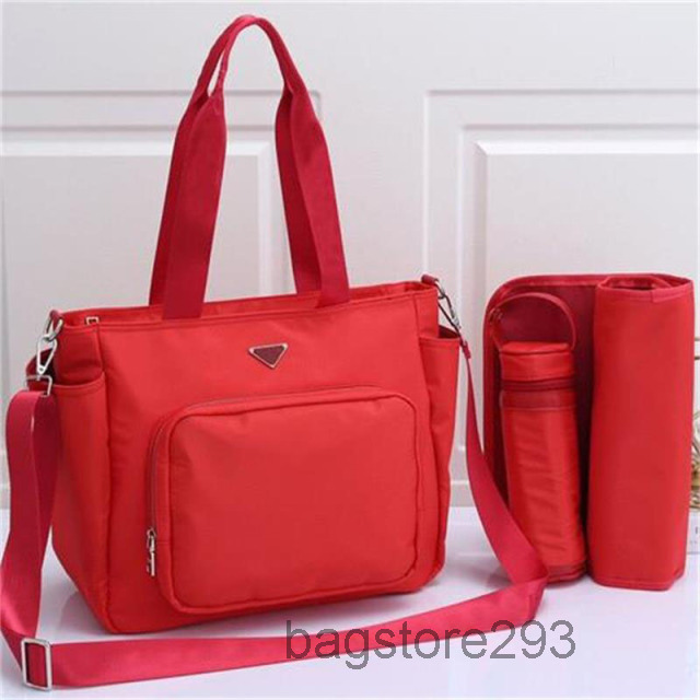 

Waterproof Mummy Bag Nursing Handbag Baby Diaper Bag with USB Interface Large Capacity Nappy Bags 2022, Red