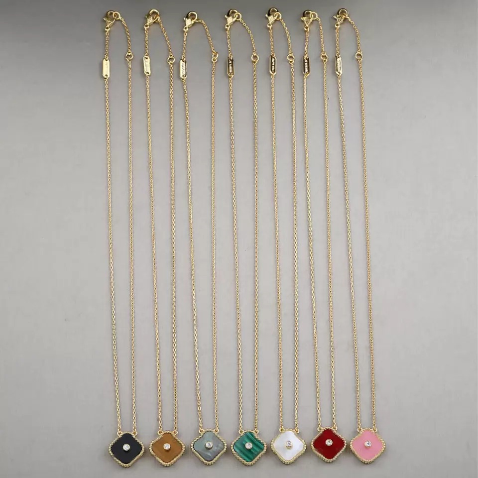 Women's Luxury Designer Necklace Fashion Four-leaf Clover Cleef Pendant Necklaces 18K Gold Necklace Women Love Wedding Jewelry Original Bran