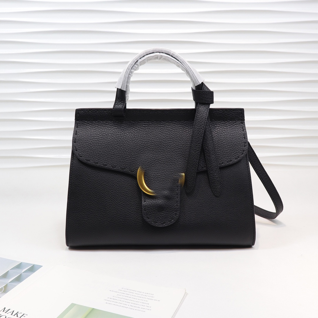 

9A Women Bags Luxury Design Genuine Leather Totes Plain Handbags with Metal Logo Saddles, Black