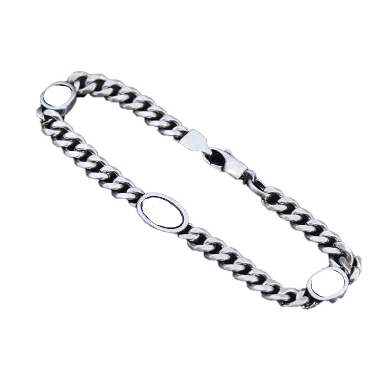 

Bangle The new high appearance horizontal interlock bracelet is simple and fashionable in black enamel designer charms love bracelet luxury bangles cjeweler