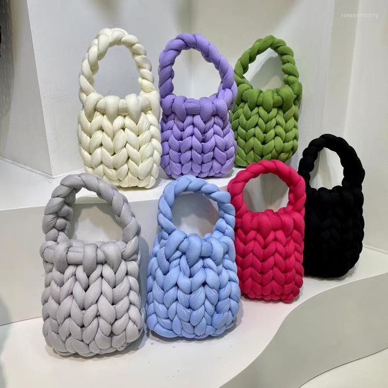 

Evening Bags 2022 Women's Wallet Chunky Knitted Purse Clouds Bucket Handbag For Women Korean DIY Handmade Female Crochet Tote Whole Sale, Beige