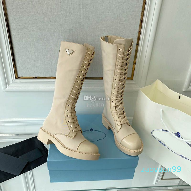 Bottes de créateur Femmes Boot de genou Sexy Fashion Brackaged Cuir et RE Nylon Boots Taille 35-40 Modèle