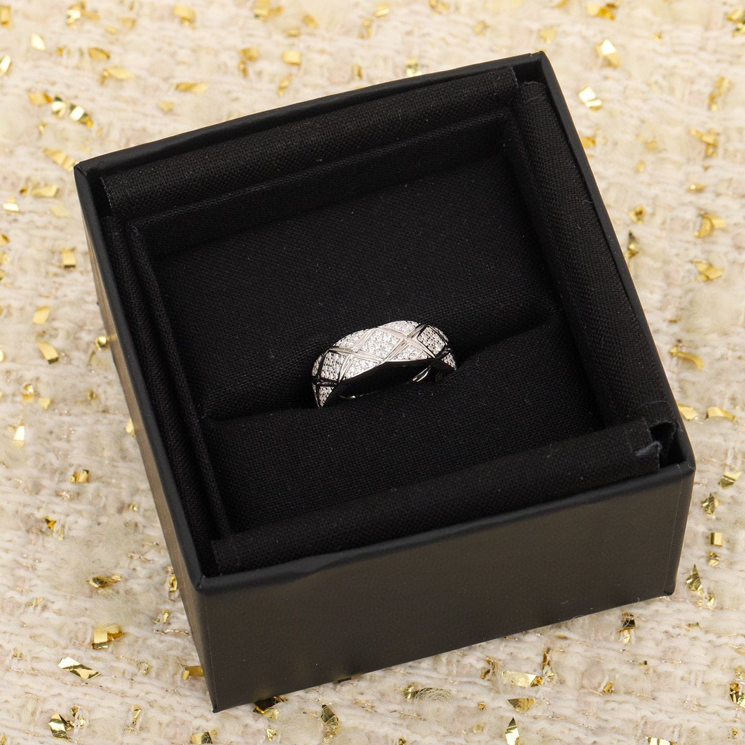 

2022 Luxury quality S925 silver punk charm band ring with sparkly diamond in platinum have box stamp PS7230A