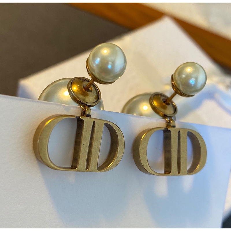 

New Dangle Women's Letter CD Pearl Earrings Little Bee Star Pendant Earrings Wholesale