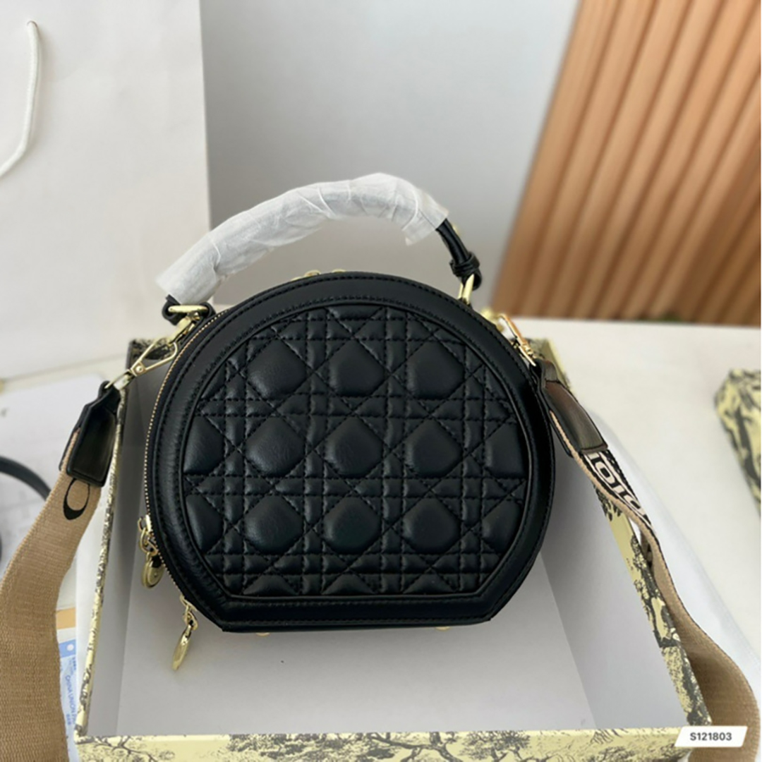 

5A Designer Women Bags Famous Brands Fashion Round Cake Shape Handbag Shoulder Bag, Clear