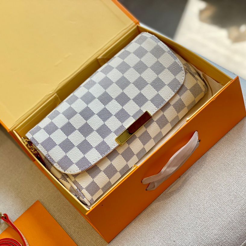 

Designers Womens Leather Shoulder Messenger Bags Fashion Luxurys Chain Clutch Evening Bag Purses Lady Handbag Crossbody Backpack Wallet, Old flower