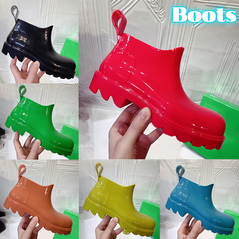 Luxury Stride Ankle Rubber Puddle Boots Booties venetas women designer shoes Black Grass Kiwi Brown red Blue top boot fashion womens Sports Trainers