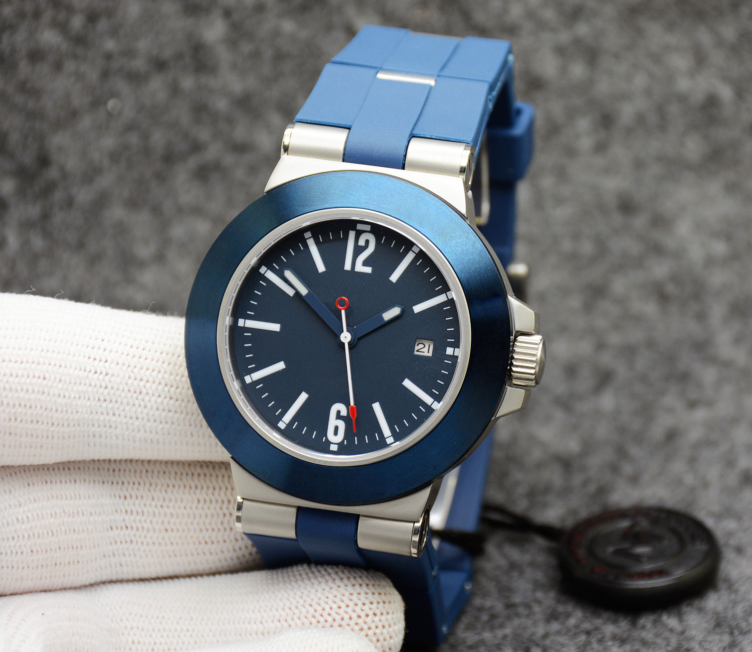

Automatic Mechanical BG Sapphire Glass blue Dial 44M Mens Watch Rubberclad Logo Letter Bezel Luminous Blue Rubber Strap