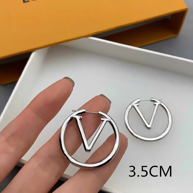 

2022 Simple Womens Big Circle Earrings Hoop Gold Silver Earring for Woman High-Quality Luxury Designer Jewelry Fashion Stud Earring gift