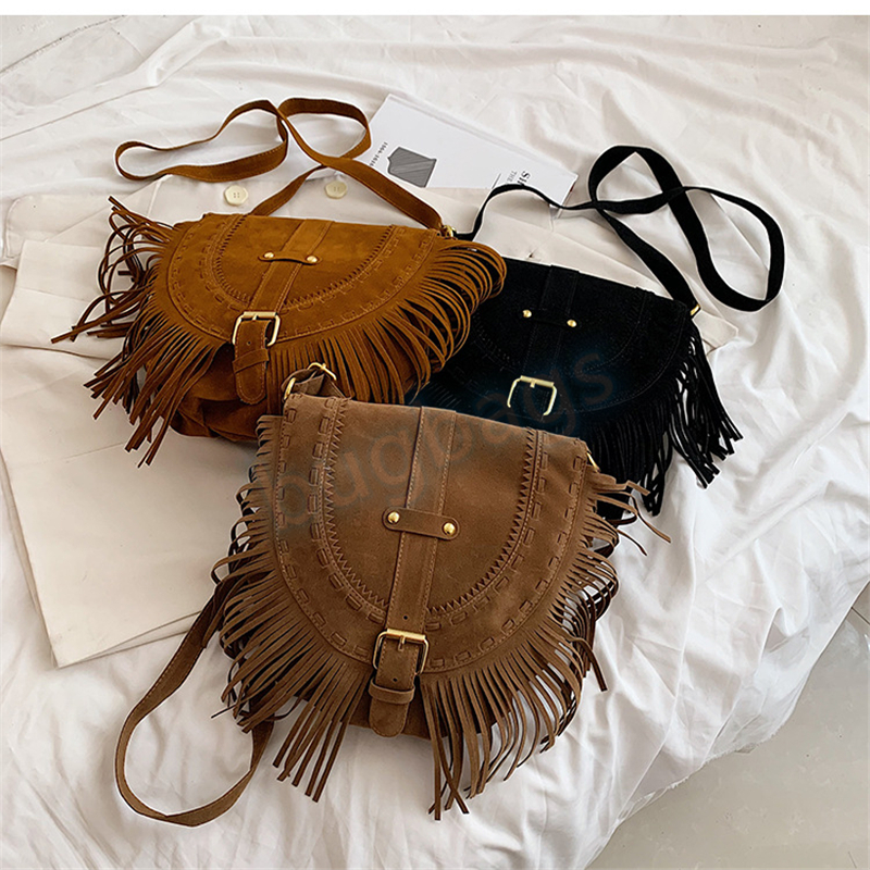 HBP Design Shoulder Bags 2022 New Women's Popular Handbag Trendy Messenger Bag with Unique Tassel Totes