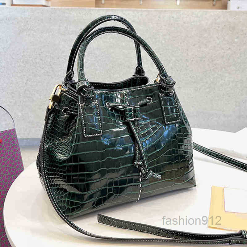 

Bags Handbag Evening Luxuries Designers Women Shoulder Bag Leather Adjustable Mouth Crossbody Female Fashion Bucket 220331Multi Pochette