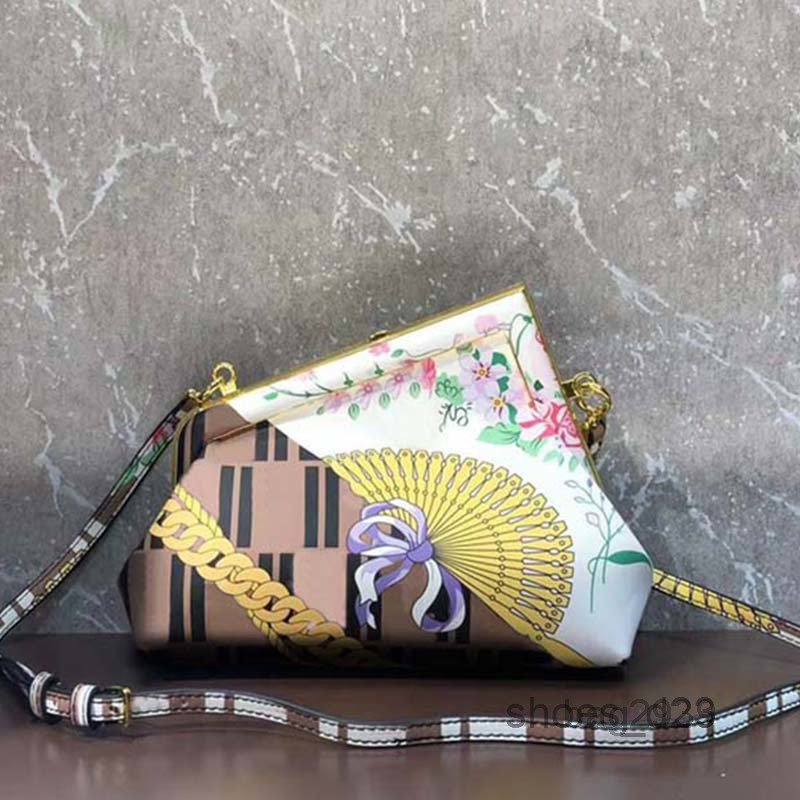 

Bags Quality Evening Top Handbags Purse Crossbody Bags Printed Baroque Genuine Leather Square Latch Removable Strap Inside Pocket Gold Hard