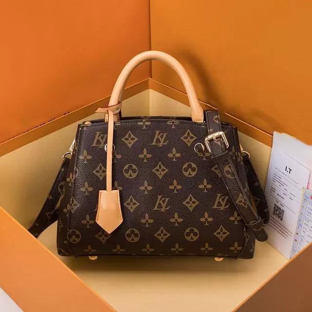

luxurys designers Handbags Purses MONTIGNE Bag Women Tote Brand Letter Embossing Leather louiseity crossbody viutonity Shoulder Bags, 6 brown grid