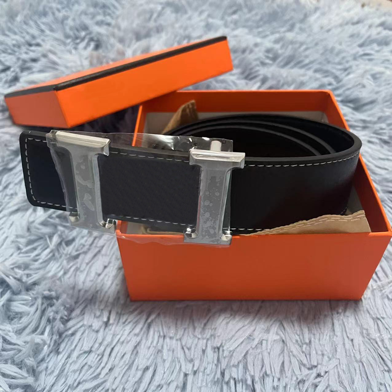 2022 Mens Womens Belts Designer For Women Men Fashion Classic Designers Luxury Belt Man Belt Casual Gold Buckle Letter Smooth Width QAQ