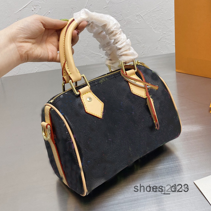 

Pillow Evening Bags Women Bag Handbags Large Tote Bags Shouler Bag Black And White Tricolor Color Letters High-Capacity Detachable Long Sho
